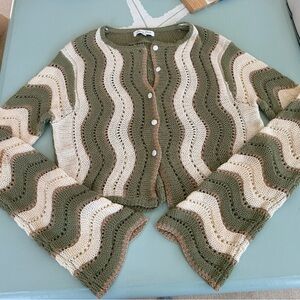 Emory Park Olive and Cream Wave Cardigan